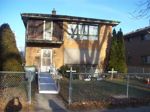 6114 W Medford #6116, Milwaukee, WI 53218