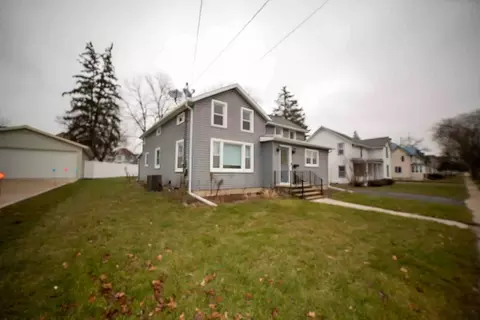 120 Walnut, Beaver Dam, WI 53916