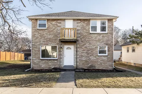 4218 N 70th #4220, Milwaukee, WI 53216