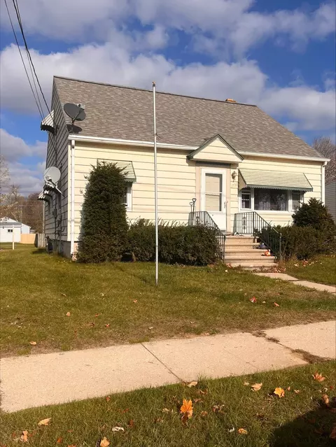2736 12th, Two Rivers, WI 54241