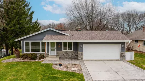 681 Cardiff, Hartland, WI 53029