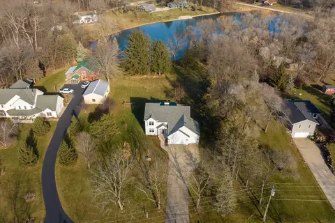 28636 E River Bay, Waterford, WI 53185