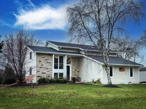 13825 James, Brookfield, WI 53005