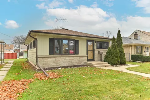 3750 S 52nd, Milwaukee, WI 53220