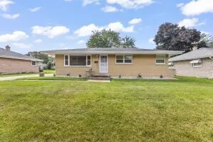 6609 N 86th, Milwaukee, WI 53224