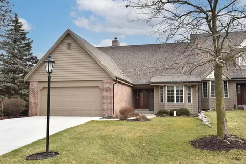 620 Willowick #A, Brookfield, WI 53045