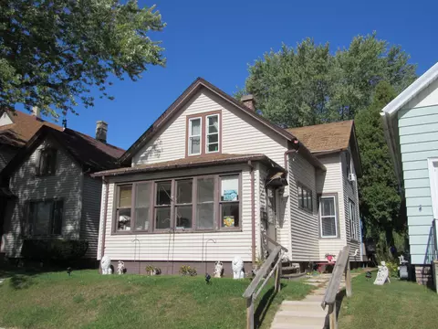 910 High, Sheboygan, WI 53081