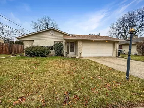 31 Illinois, Racine, WI 53405