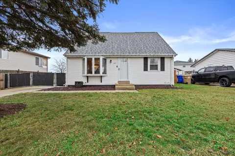 4809 Pershing, Kenosha, WI 53144