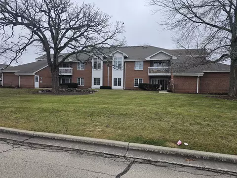 8889 Westlake, Greendale, WI 53129