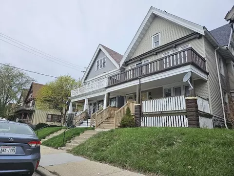 1428 W Burleigh #1430, Milwaukee, WI 53206