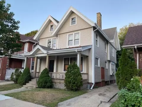 921 Villa, Racine, WI 53403