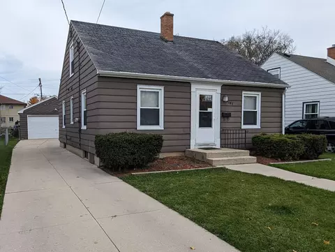 4107 29th, Kenosha, WI 53140