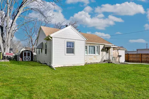 513 Water, Lake Mills, WI 53551