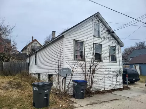 1018 N 11th #A, Sheboygan, WI 53081