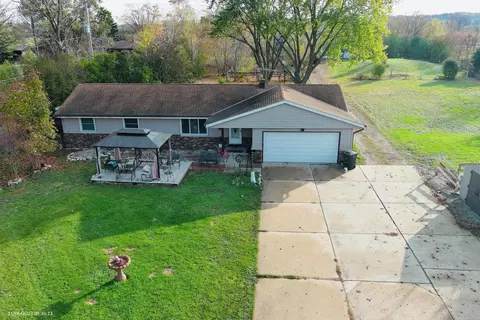 8526 S 116th, Franklin, WI 53132
