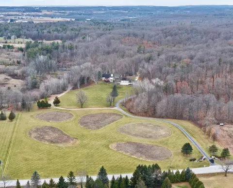 18905 Rockville, Schleswig, WI 53042
