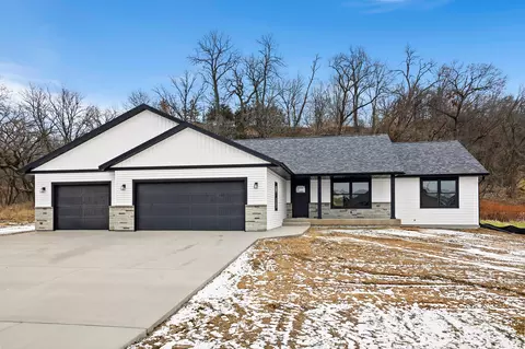 3235 Cortland, Holmen, WI 54636