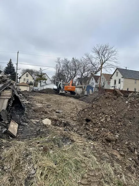 1921 S 19th, Milwaukee, WI 53204