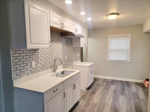 3517 N 47th, Milwaukee, WI 53216
