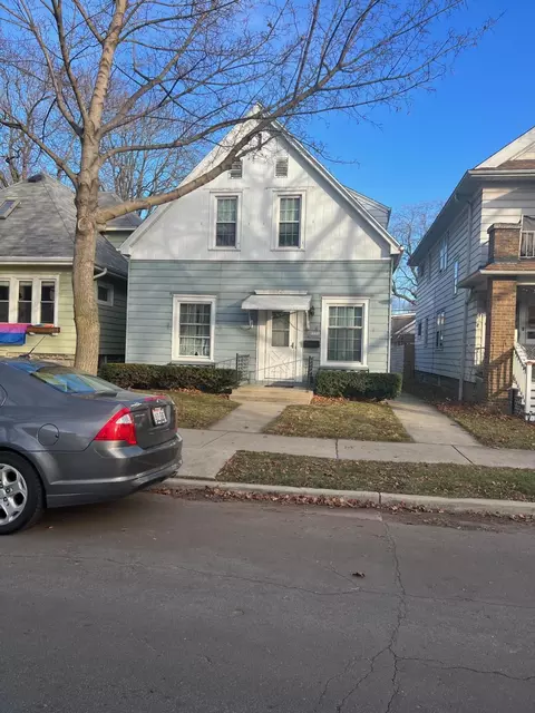 3116 S Indiana, Milwaukee, WI 53207
