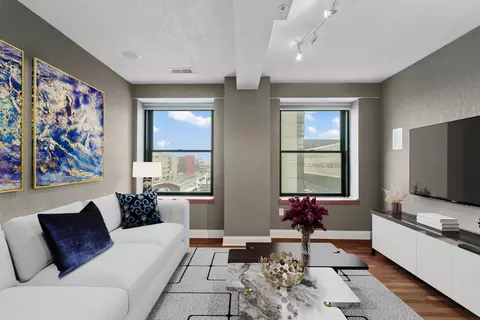 606 W Wisconsin #401, Milwaukee, WI 53203