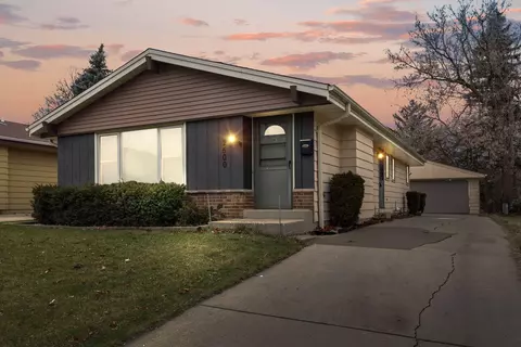 2500 W Leroy, Milwaukee, WI 53221