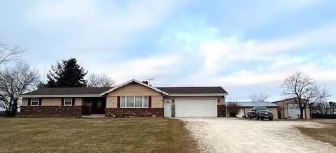 3488 State Highway 175, Polk, WI 53086