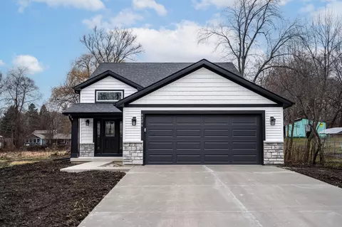 9206 30th, Kenosha, WI 53142