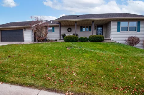 950 Oak, Onalaska, WI 54650