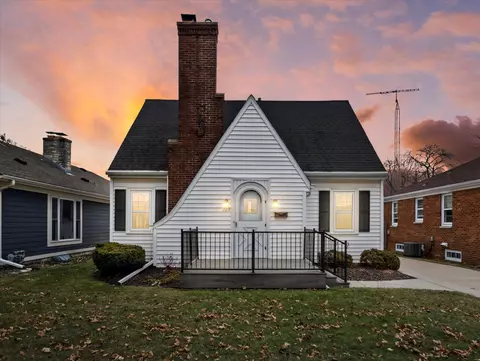 723 Orchard, Racine, WI 53405