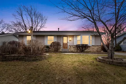 1905 Hemlock, West Bend, WI 53090