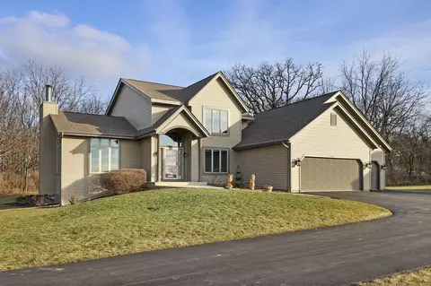 w3797 South Lake Shore Drive, Linn, WI 53147