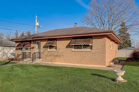 3011 13th, South Milwaukee, WI 53172