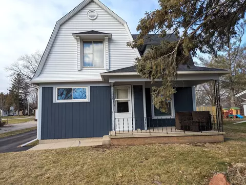207 N 5th, Walworth, WI 53184
