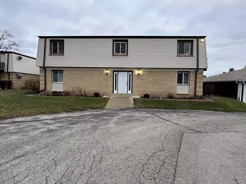 n169w19872 Georgetown #204, Jackson, WI 53037