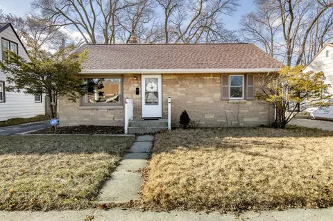 2115 W Neil, Milwaukee, WI 53209