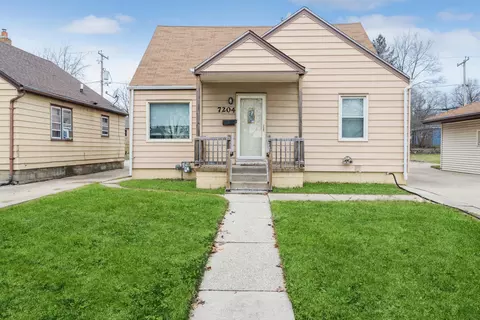 7204 W Grantosa, Milwaukee, WI 53218