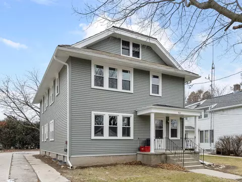 920 N 16th, Manitowoc, WI 54220