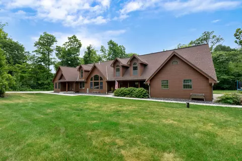 W167 S Timber, Sullivan, WI 53178