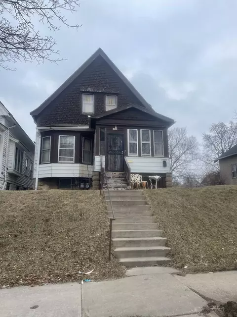 3356 N 21st #3356A, Milwaukee, WI 53206