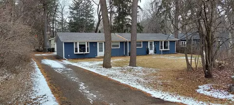 1323 Genesee #1325, Delafield, WI 53018