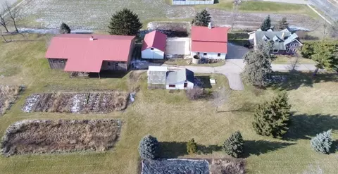 1055 W Walworth, Whitewater, WI 53190