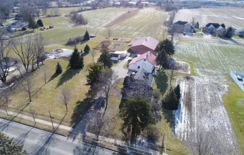1055 W Walworth, Whitewater, WI 53190