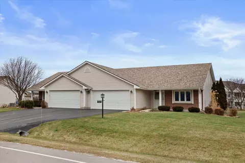 8417 S Cortland, Oak Creek, WI 53154