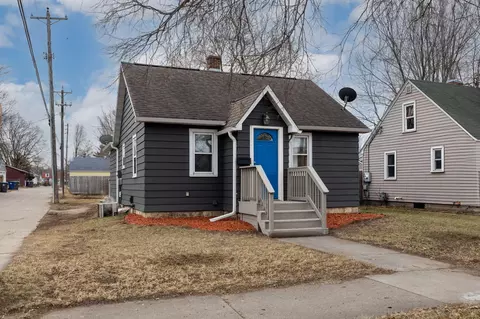 1640 Green Bay, La Crosse, WI 54601