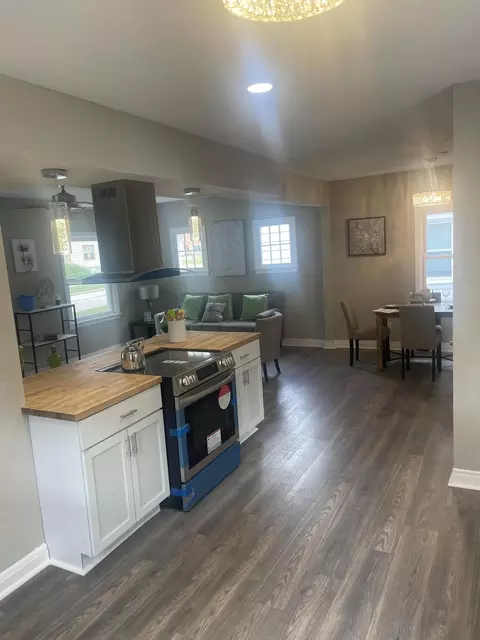 5958 N 39th, Milwaukee, WI 53209