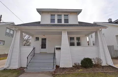 3017 16th, Racine, WI 53405