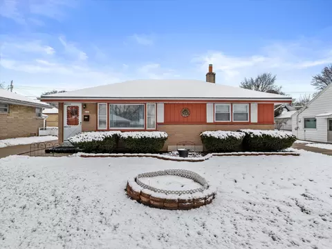 4141 N 79th, Milwaukee, WI 53222