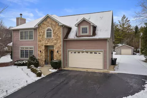 1118 N N Pr, Salem Lakes, WI 53170